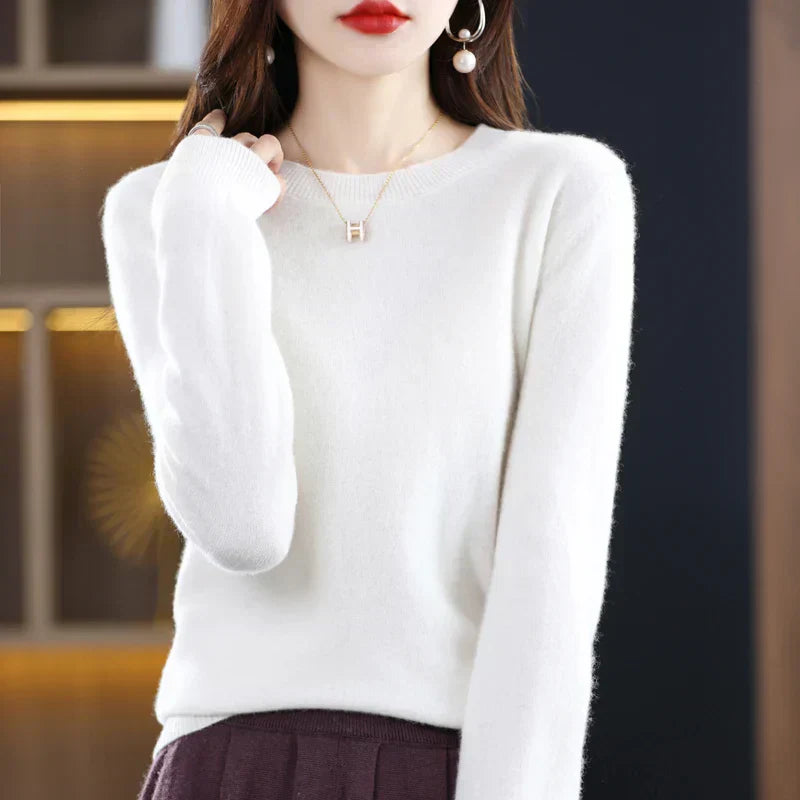Elegant Cashmere Sweater | Women's Classic Crew Neck with Luxurious Softness | Ideal for Everyday Wear