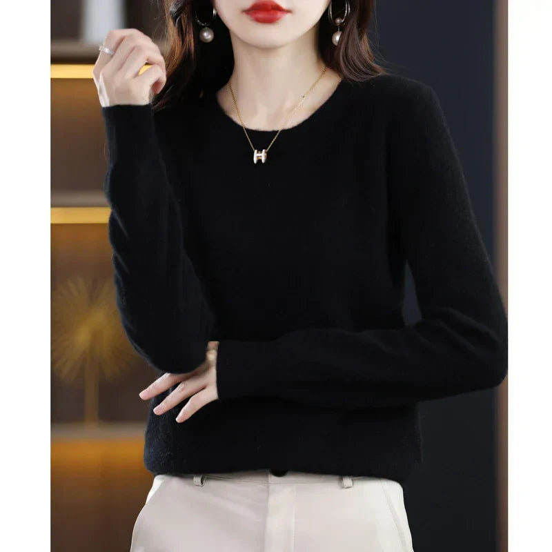 Elegant Cashmere Sweater | Women's Classic Crew Neck with Luxurious Softness | Ideal for Everyday Wear
